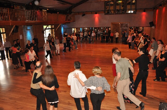 min 2009 05 03 station danse 088
